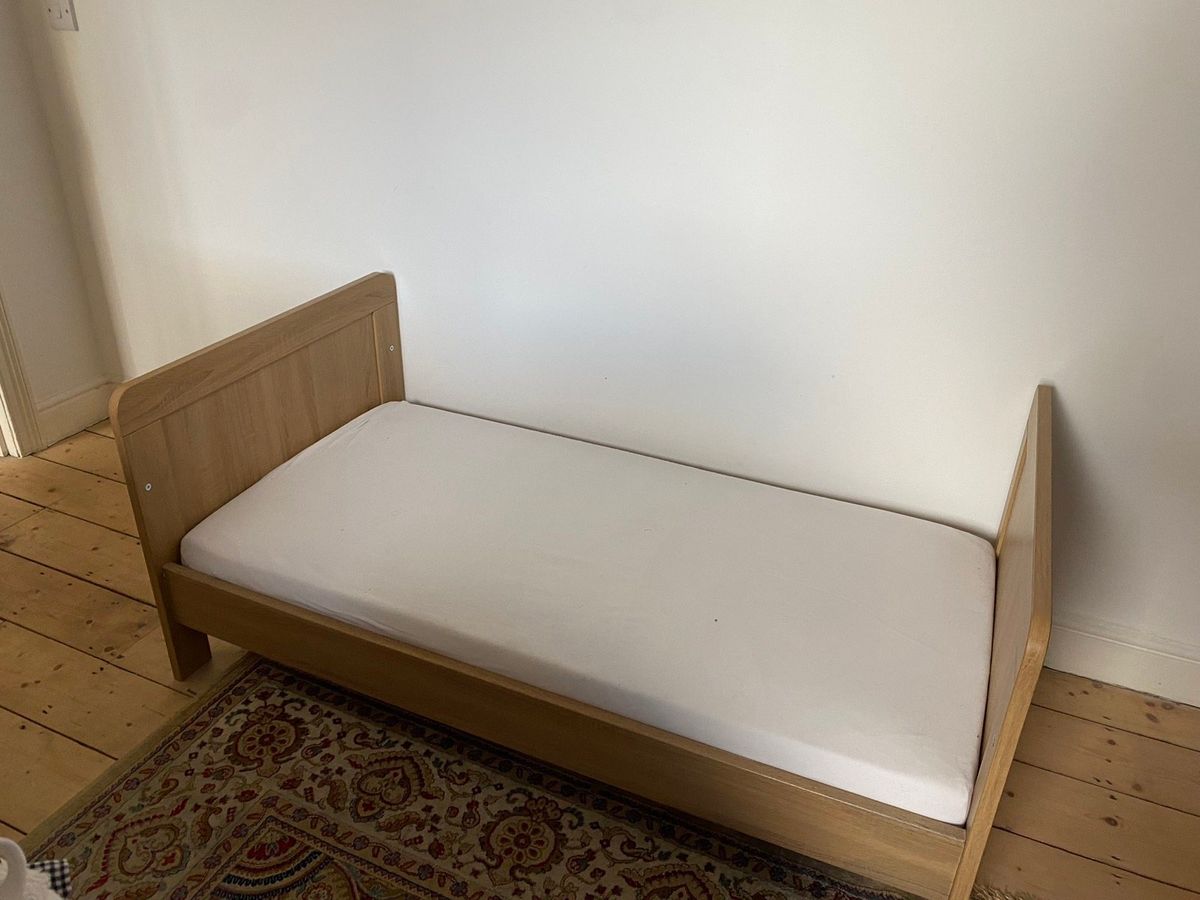 Mothercare somerton hotsell cot bed