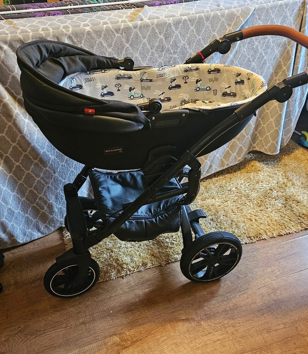 Done deal shop baby buggies