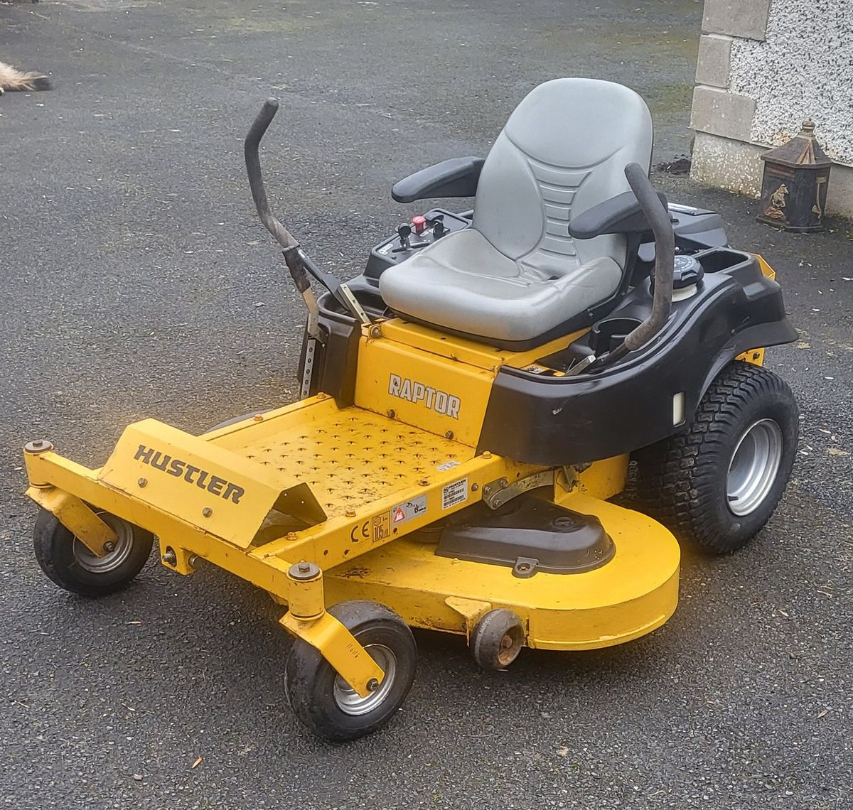 Second hand zero turn deals mowers for sale