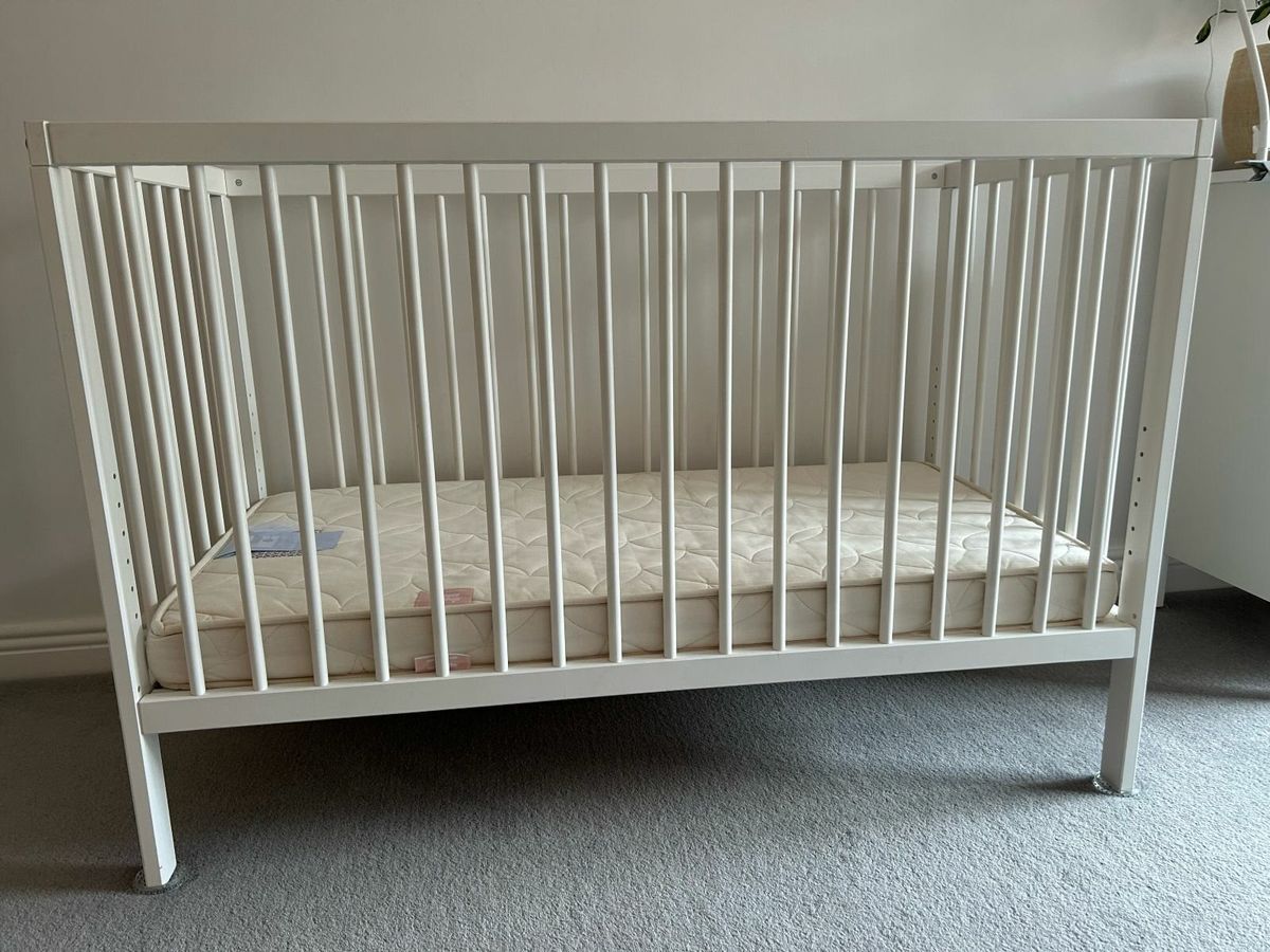 Done deal best sale cot bed