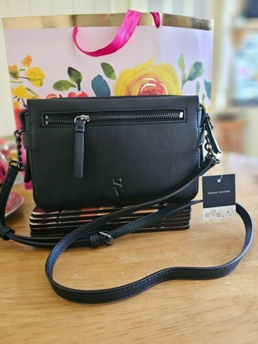 Vera Wang Leather Cross Body Bag NEW REDUCED for sale in Co. Louth for 130 on DoneDeal