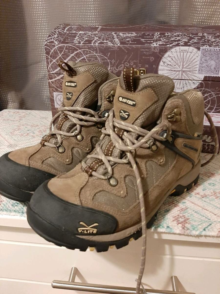 Hi tec hiking boots for sale in Co. Dublin for 15 on DoneDeal