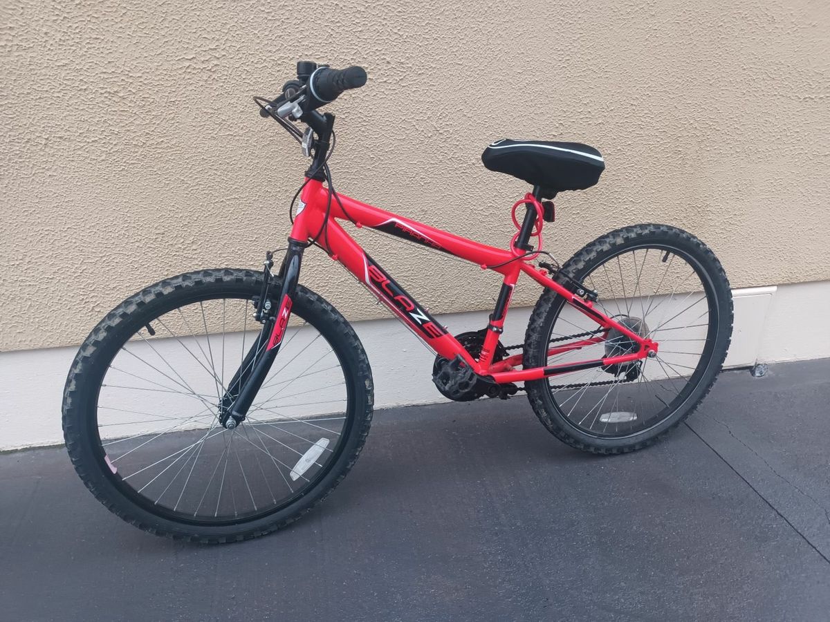 Piranha blaze 24 inch bike sale