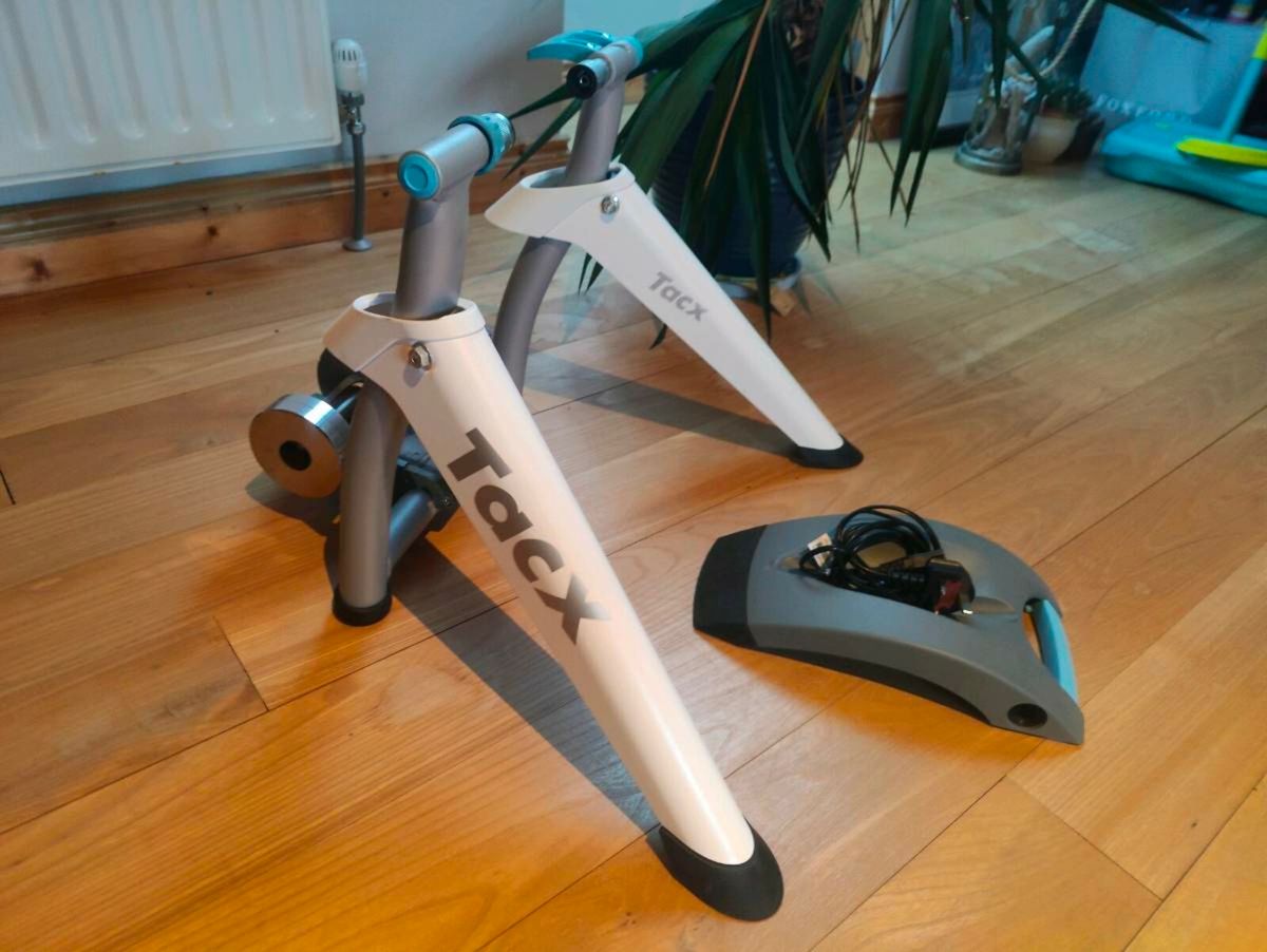 Tacx Flow Smart トレーナー美品