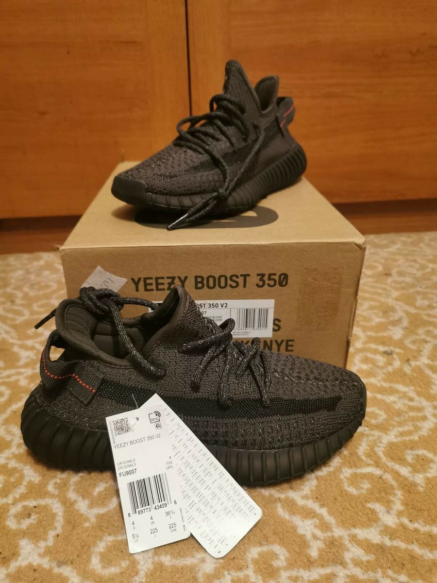 Black yeezys clearance