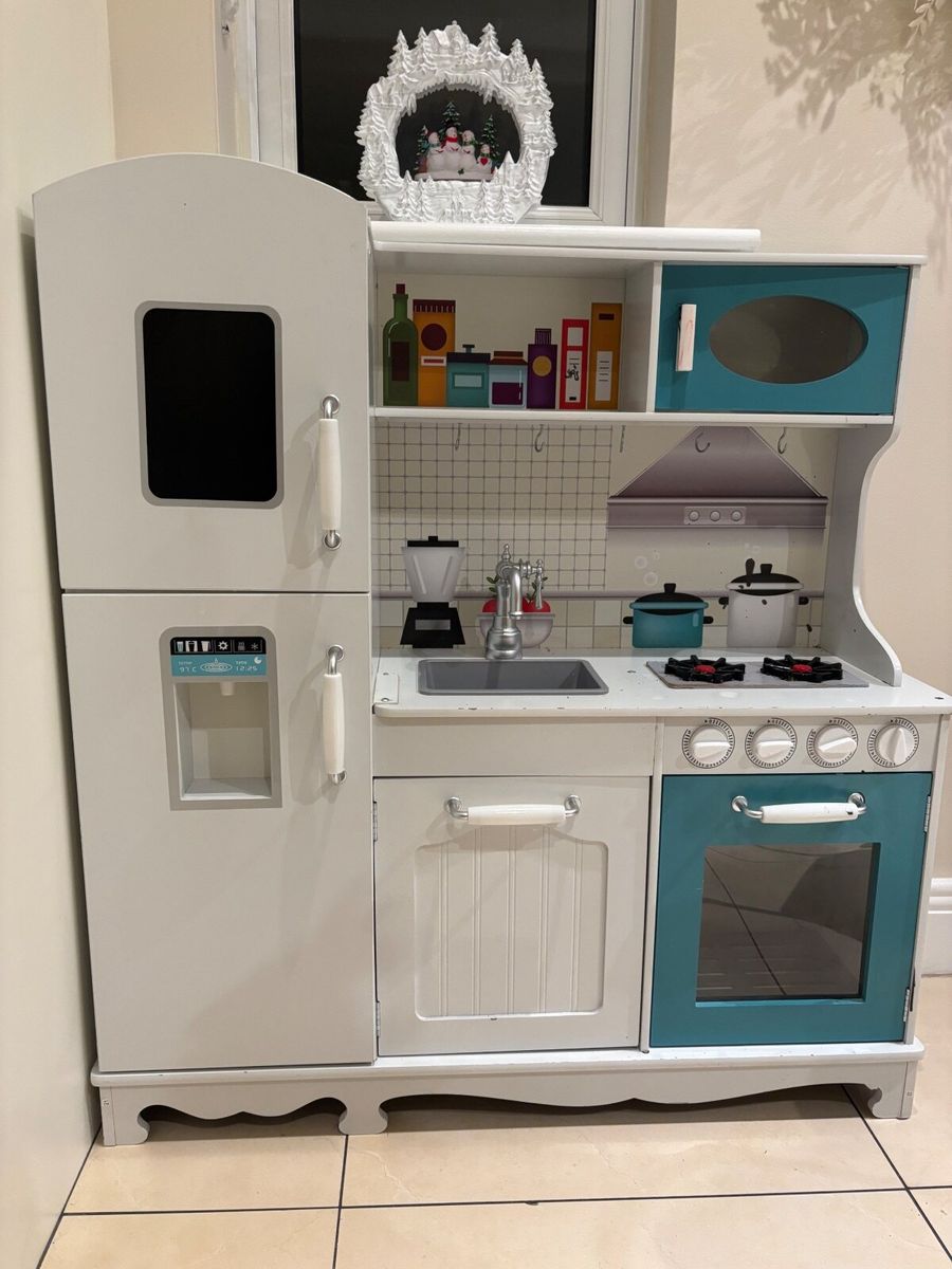Done deal toy kitchen deals