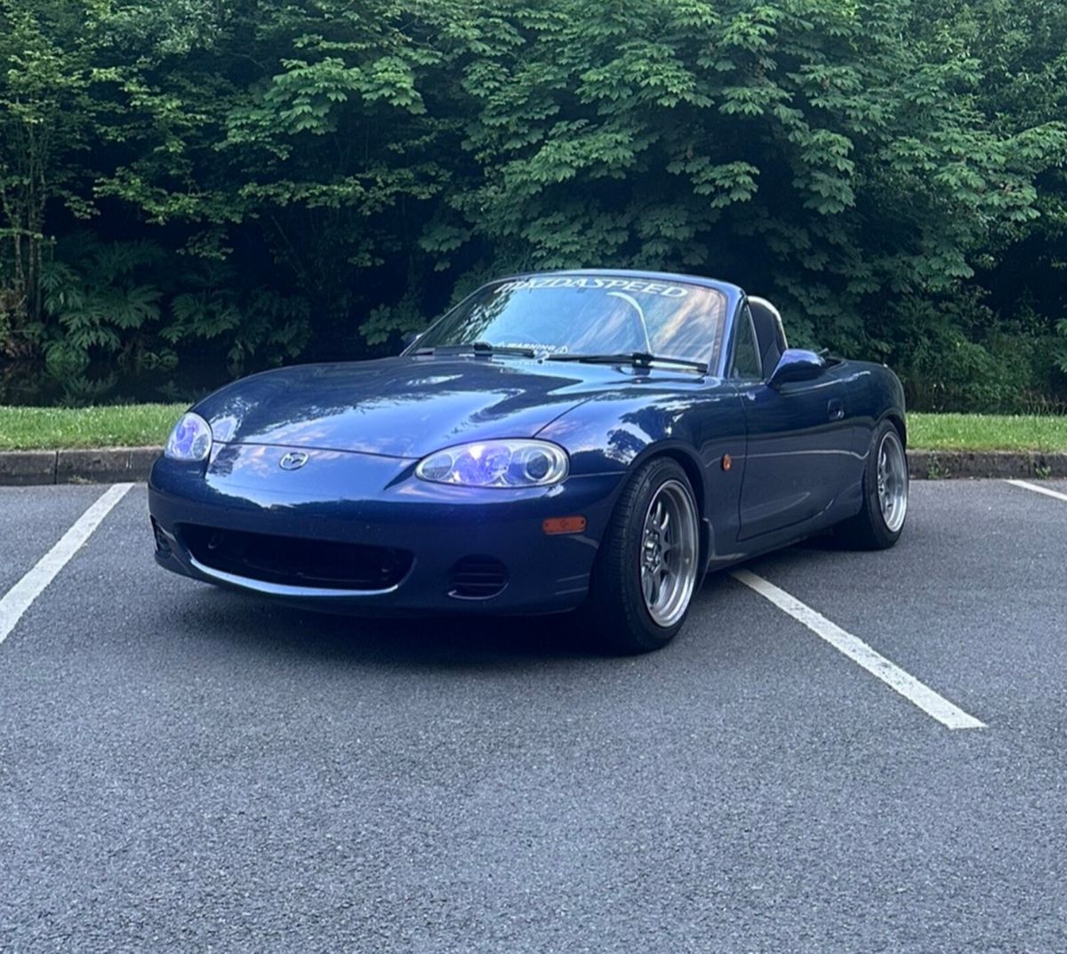 2004 - Mazda MX-5 Manual