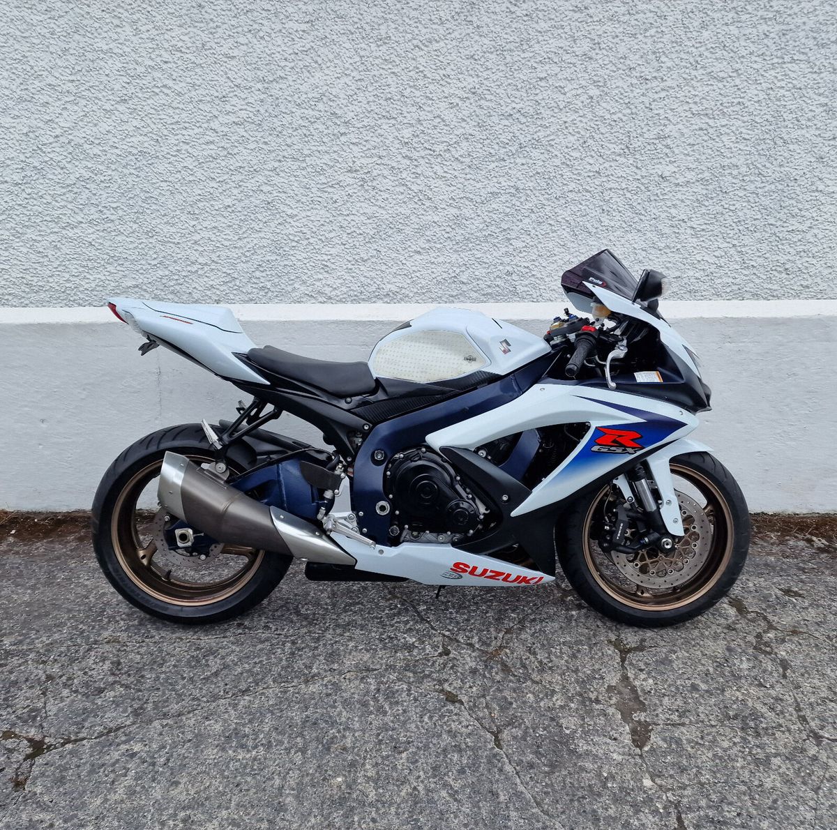 Gsxr 750 Doyles Athlone for sale in Westmeath for €6,999 on