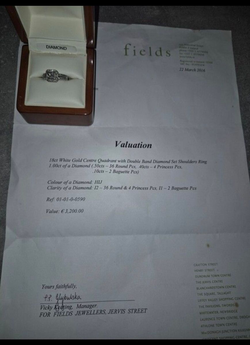 Liffey Valley Fields Jewellers Grafton Street Born 18ct Yellow