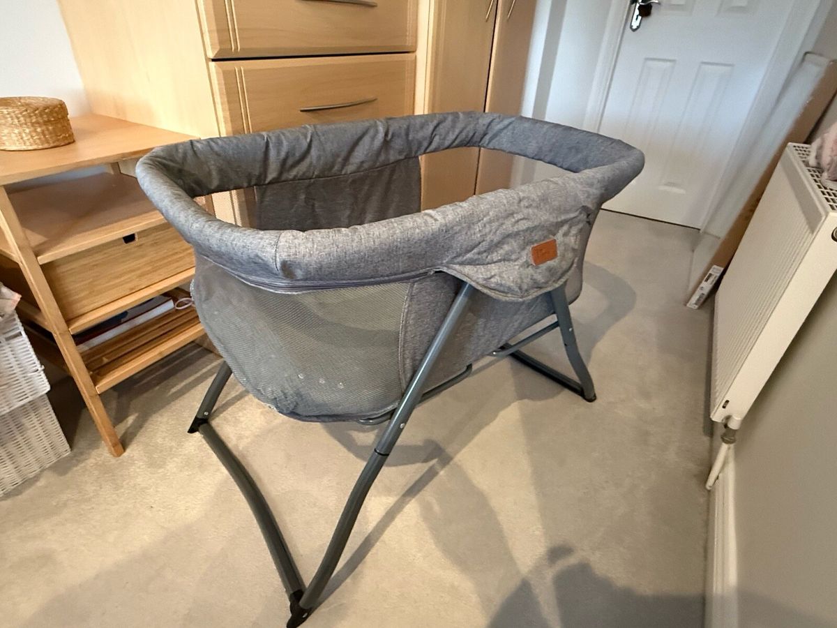 Baby Elegance Foldable Kangu Crib for sale in Galway for €50