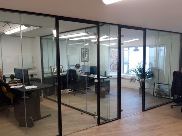 Glass partition systems for offices