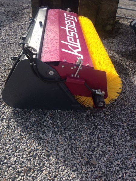 Sweeper bucket 175163633