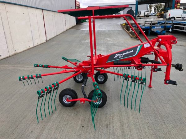 New Kverneland 9032 Single Rotor Rake 179334884