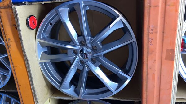 19” rs6E alloy and tyres 5x112