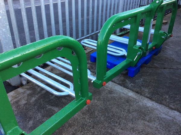 Cashels round  bale handlers 181231466