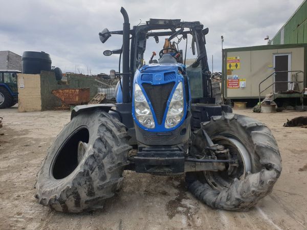 New Holland T7 for Breaking