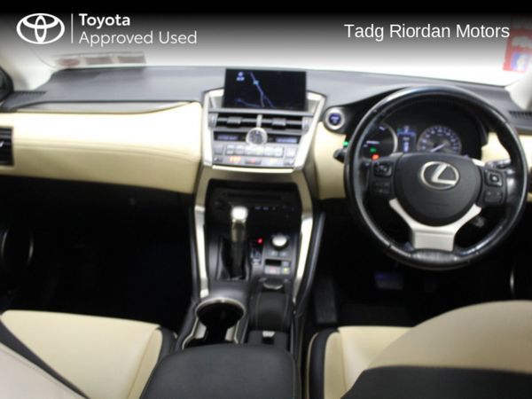 Lexus Nx 300h Fwd S Design