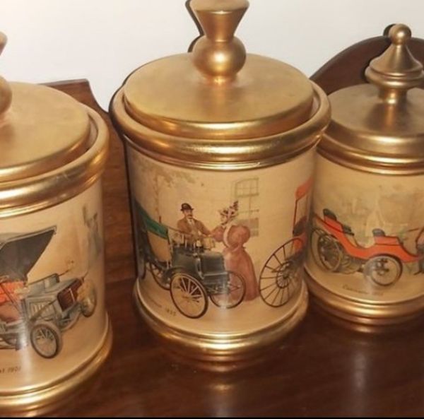 Unique Italian pottery jars