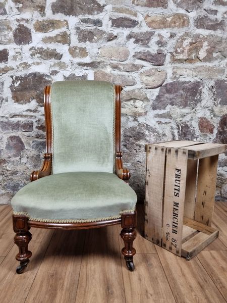 Victorian Oak Salon Chair