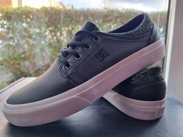 DC Woman shoes for sale in Dublin for €40 on DoneDeal