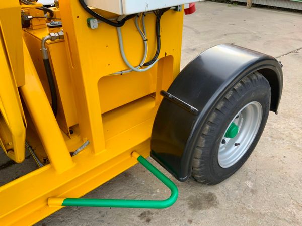 ** BACKHUS TRAILERED IRRIGATION HOSE REEL ** 216431638