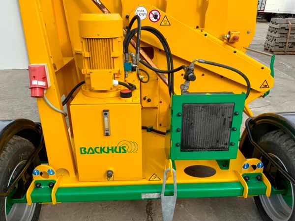 ** BACKHUS TRAILERED IRRIGATION HOSE REEL ** 216431642