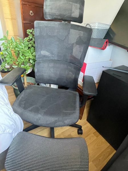 Ergonomic Office Chair and Footrest