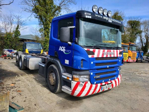 2 Scania low ride chassis and cab