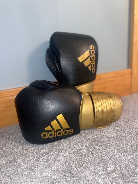 Adidas hybrid 300 boxing gloves