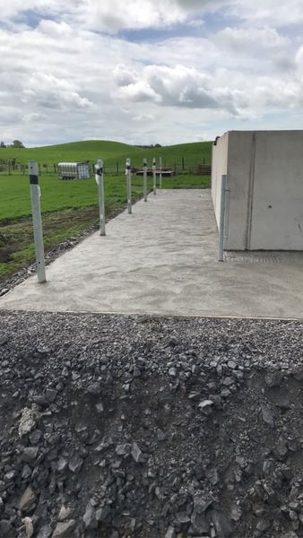 Slatted tanks, silage pits, walls, concrete