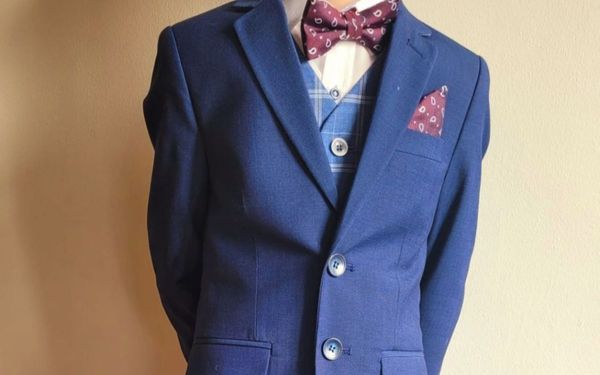 Boys Suit and shoes -  size 122  & 33