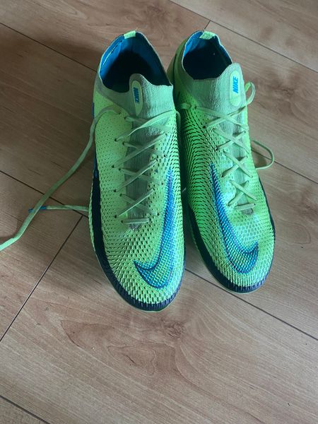 Nike phantom football boots *worn twice*