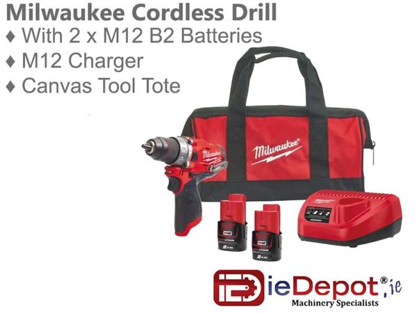Milwaukee Cordless Drill Kit