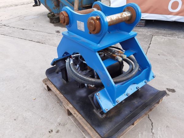 HMB WACKER COMPACTOR PLATE 80mm...20 TON 210987764