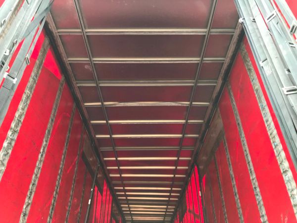Trailer Trailer SDC Curtainside..4.7mt High. 225346143