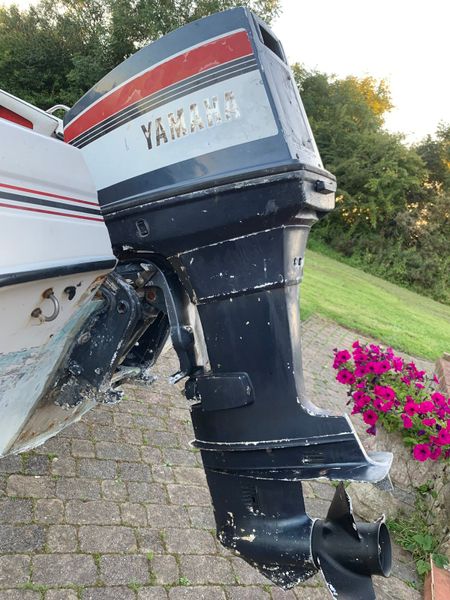 Yamaha 85 outboard and controls