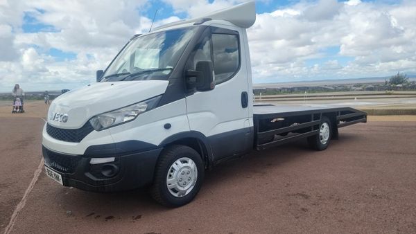 Iveco Daily 2016 recovery beavertail