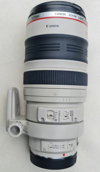 Canon EF 100mm - 400mm 4.5/5.5 L IS Lens