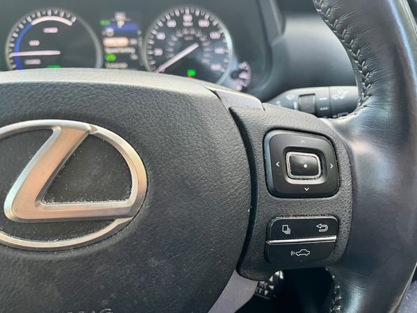 Lexus nx hybrid 227869822