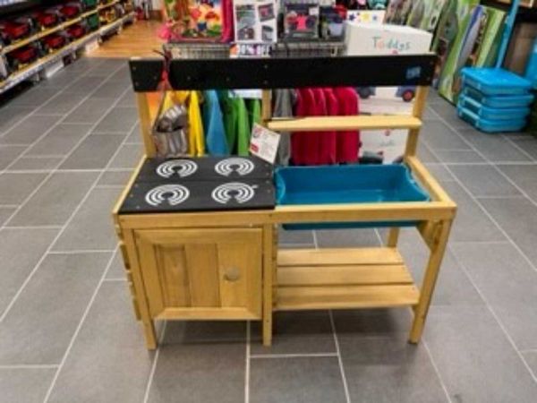 Kids kitchen and benches