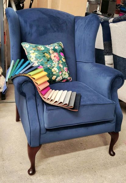 Queen Ann chair in velvet fabric