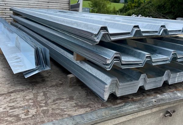 0.7gage galvanise sheeting cladding clearance €3ft
