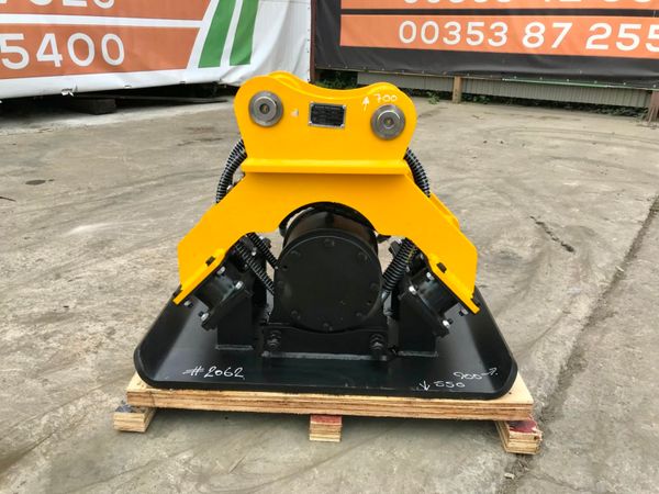 *** KBKC 04 COMPACTOR PLATE.4/6 TONNE **** 221891599