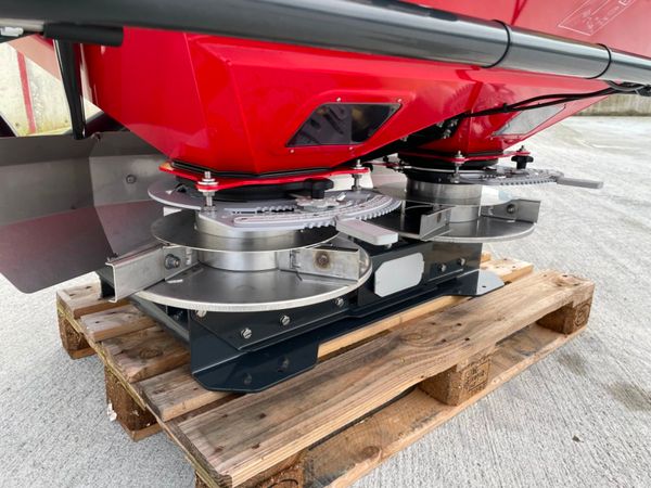 Kverneland EL Fertiliser Spreaders 222317058
