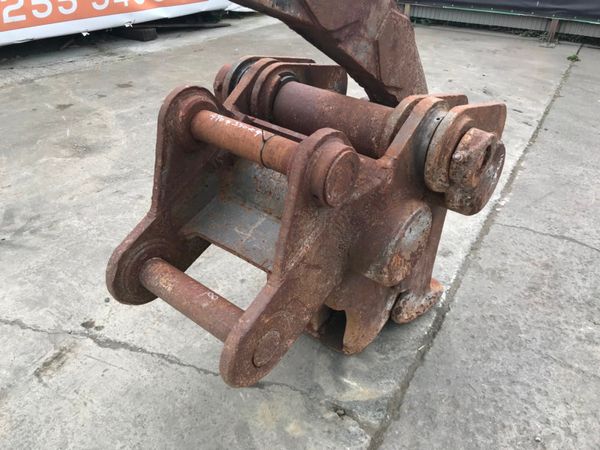 CONCRETE PULVERISING ATTACHMENT.....90mm 223131355