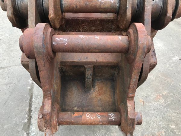 *** CONCRETE PULVERISER......90mm PINS *** 223131701