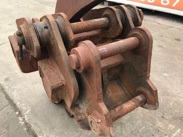 *** CONCRETE PULVERISER......90mm PINS *** 223131703