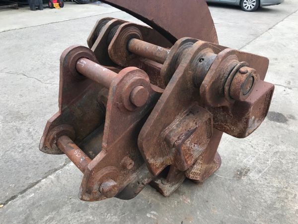 *** CONCRETE PULVERISER......90mm PINS *** 223131711