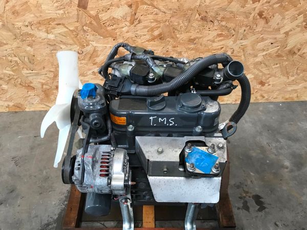 *** KUBOTA 3 CYL PETROL ENGINE..WG972 *** 234047553