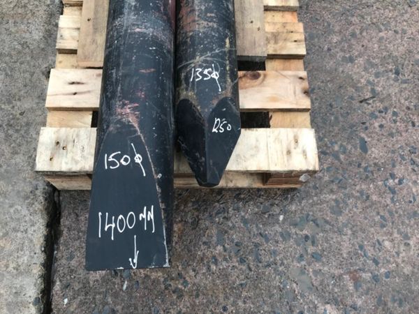 HYDRAULIC BREAKER /  HAMMER CHISELS.....CH1 234048437